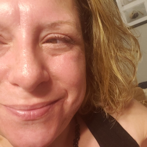 Meet your Posher, Stacey - Picture 4 of 13